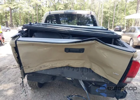 2019 Toyota Tacoma Trd Off Road из США, поврежденный, VIN 3TMCZ5AN8KM228192